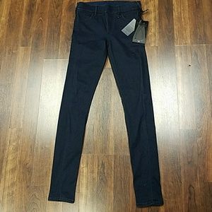 True Religion The Runway Legging